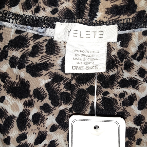 Peach Skin Cheetah Print Leggings - Picture 8 of 8